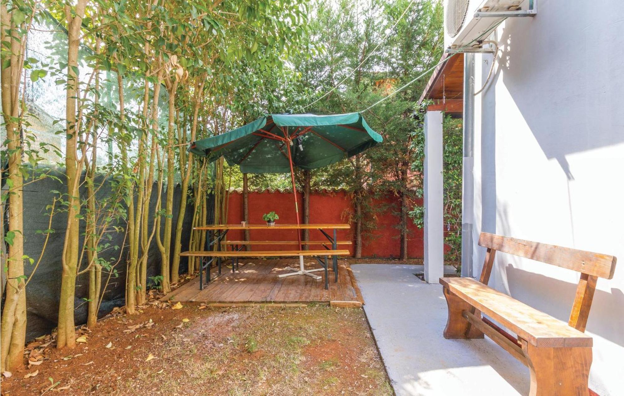 Nice Apartment In Fazana With Wifi Fondole Luaran gambar